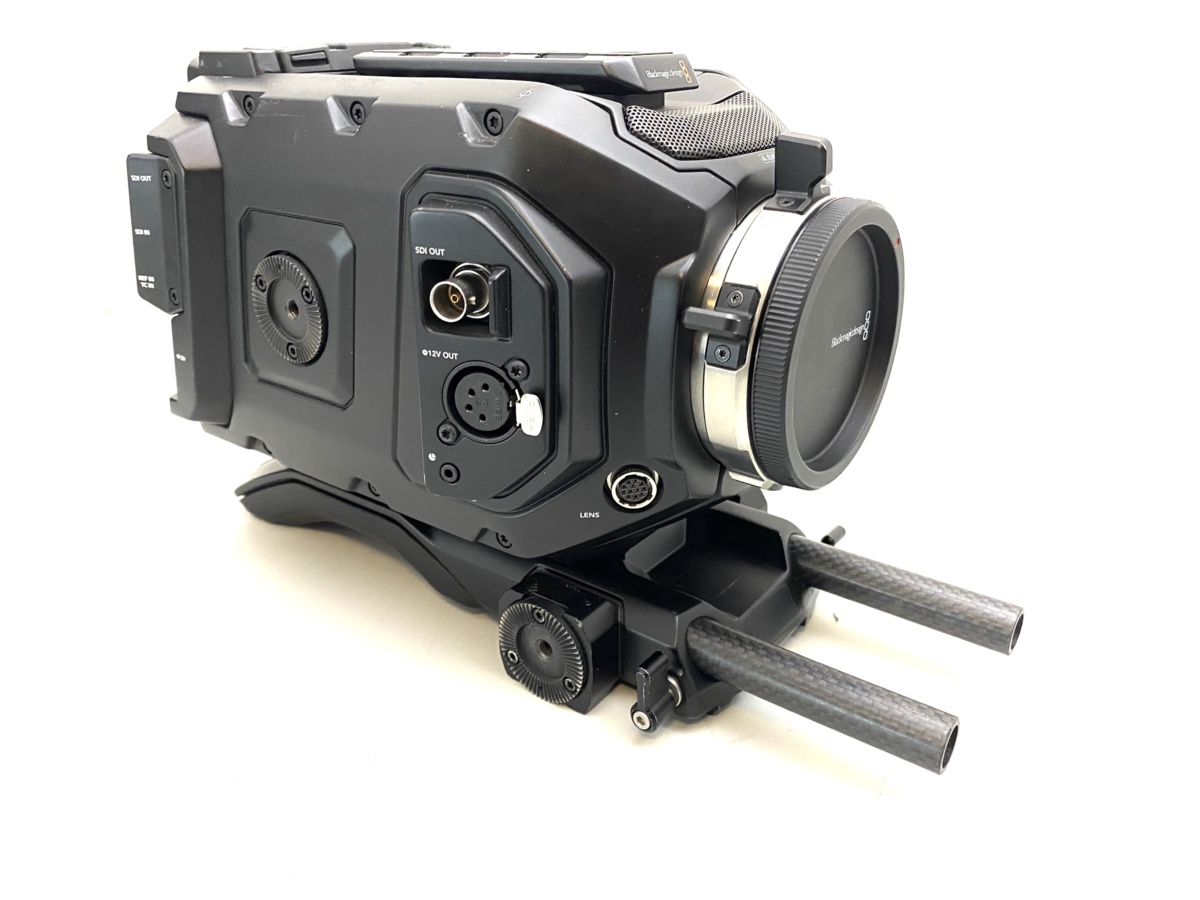 Blackmagic Ursa Mini Pro 46k G1 Body Mit Ef Und Pl Mount Und