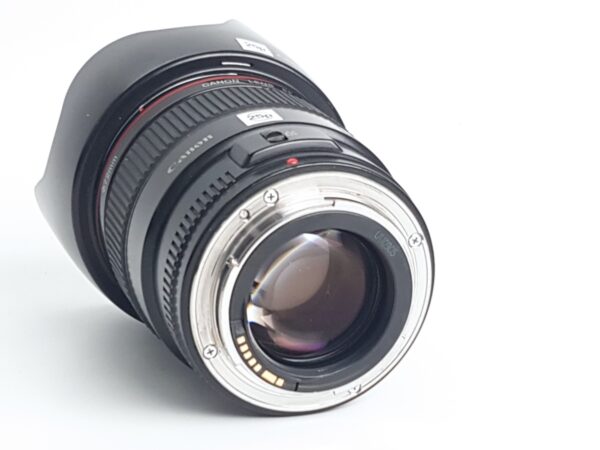 CANON EF 35mm F/1.4 USM - Objektiv  - inkl. Köcher – Bild 3
