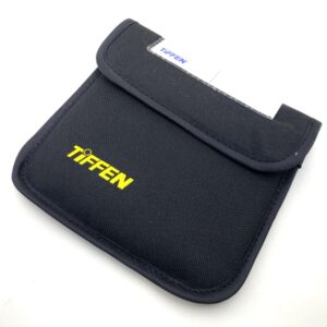 TIFFEN  - Original Filtertasche für 4x4 Glasfilter (Schrift in gelb)