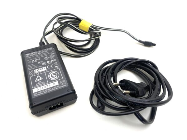 Original SONY Kameranetzteil AC-L25B mit Netzkabel Power Adaptor für Camcorder