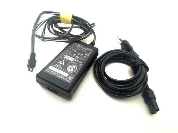 Original SONY Kameranetzteil AC-L25A mit Netzkabel Power Adaptor für Camcorder
